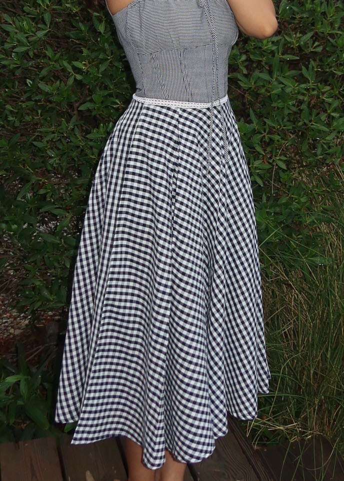 Retro Revival Dress - Image 2